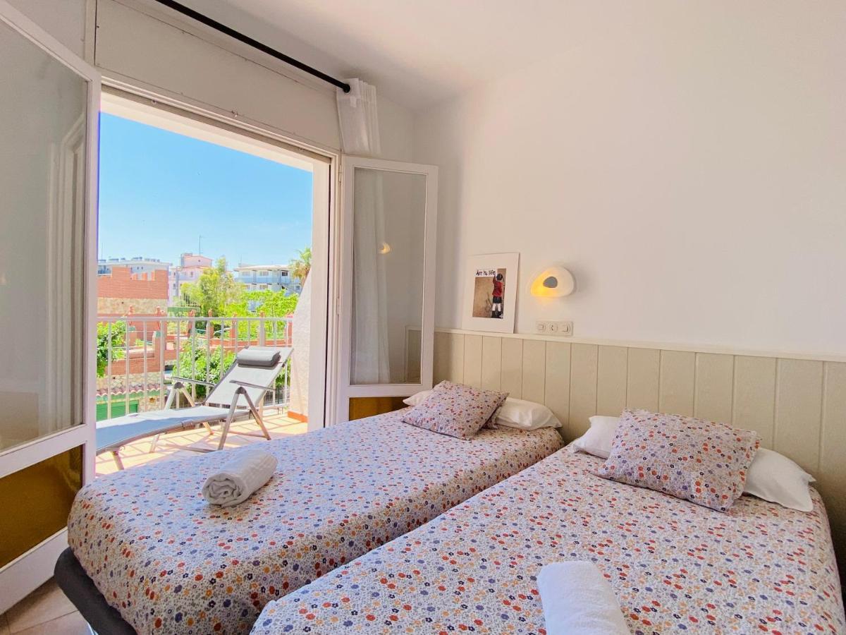 Apartamentos Aquarium. Росес Екстериор снимка