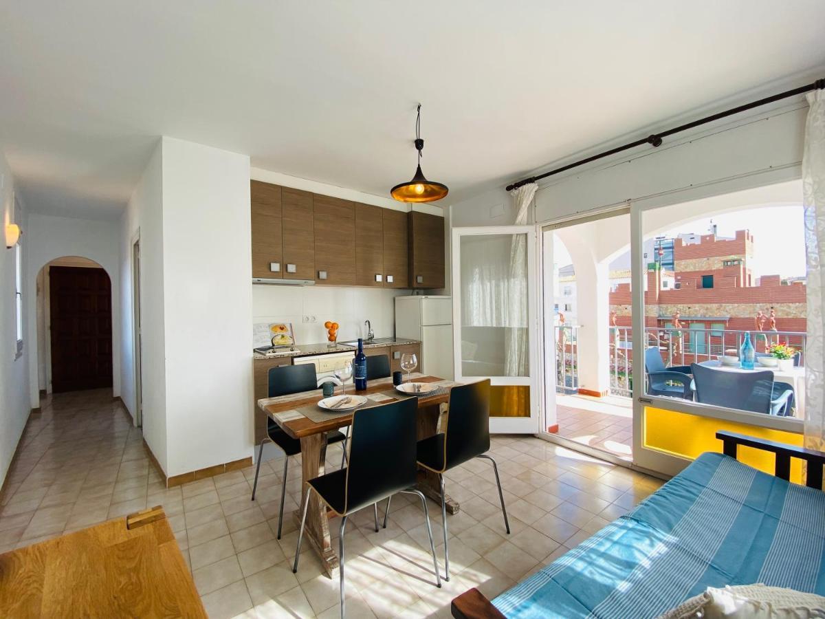Apartamentos Aquarium. Росес Екстериор снимка